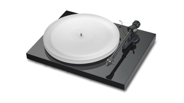 Купить Виниловый проигрыватель PRO-JECT DEBUT III DC ESPRIT HG Black OM10